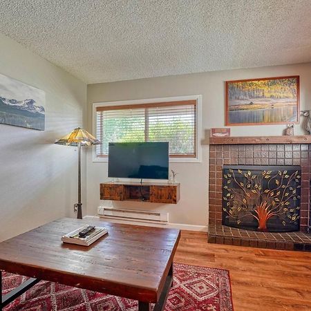 Riverfront Family-Friendly Condo Avon Bagian luar foto