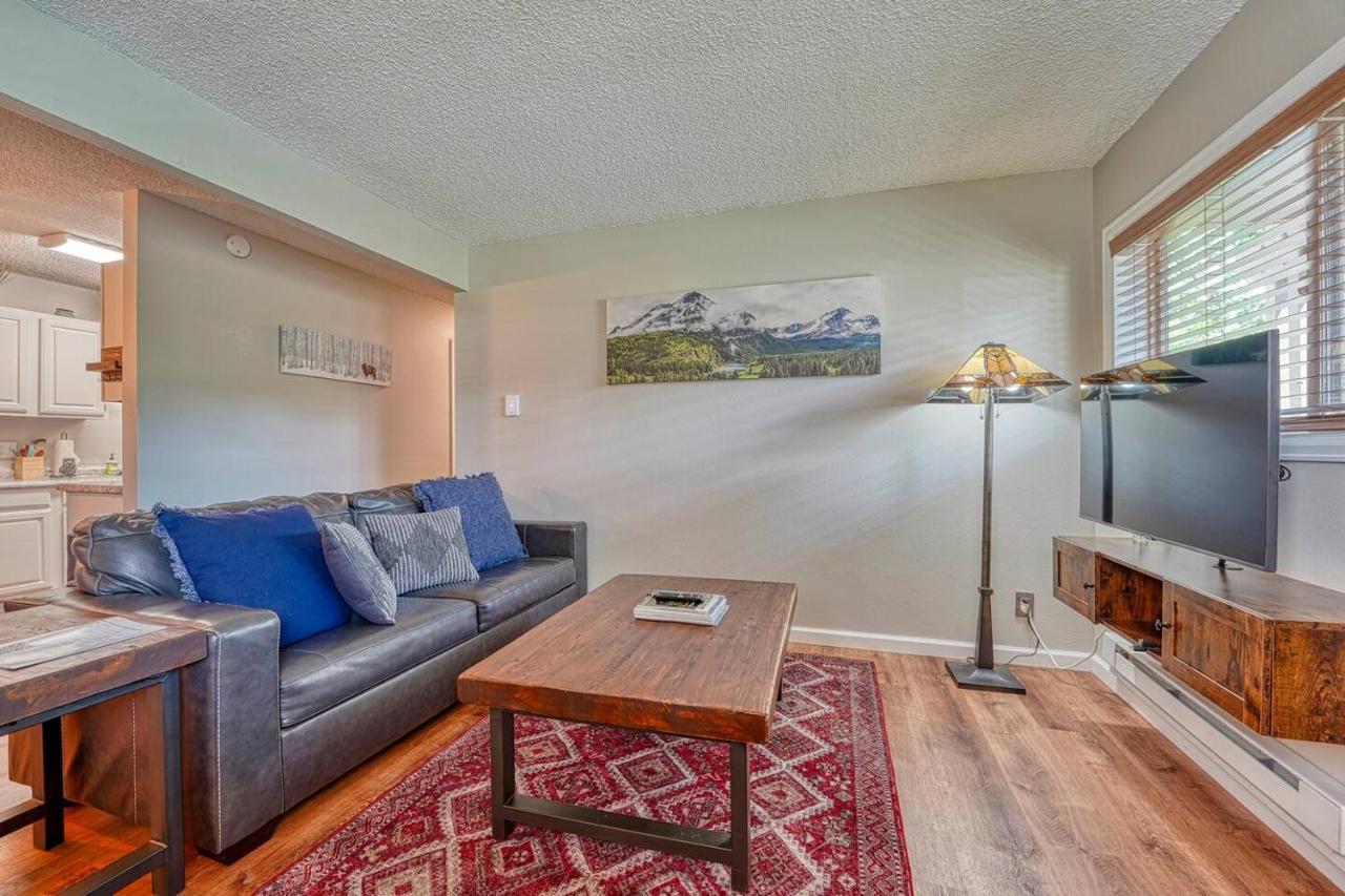 Riverfront Family-Friendly Condo Avon Bagian luar foto